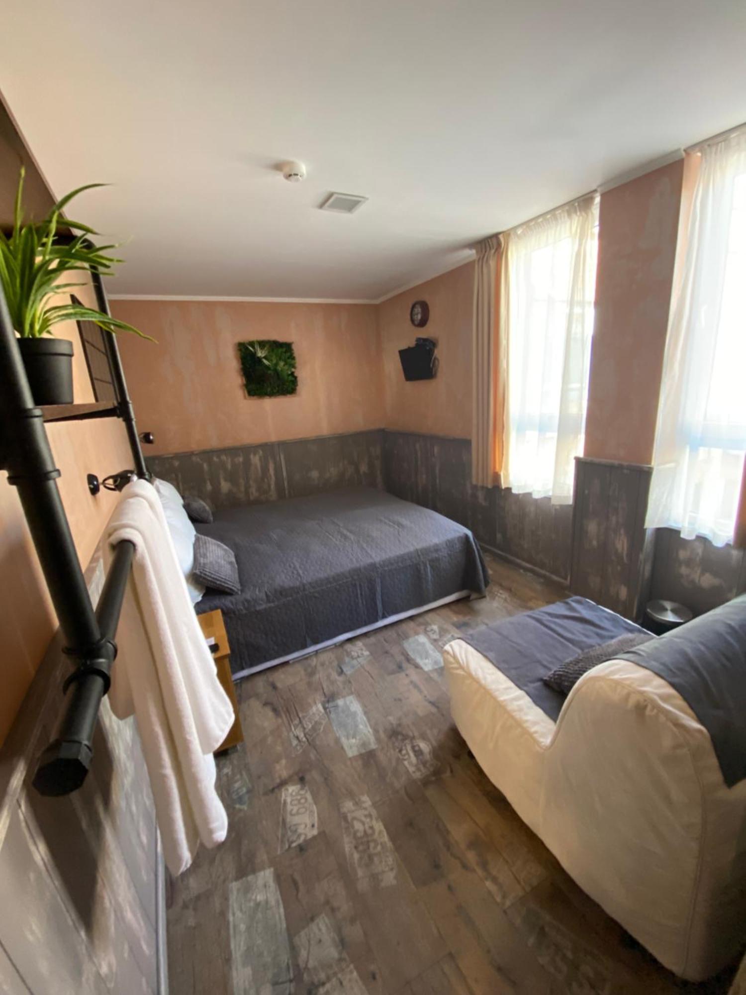 City Hotel Weliko Tarnowo Exterior foto